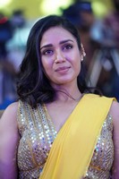 Nivetha Pethuraj at Aadarsha Kutumbam